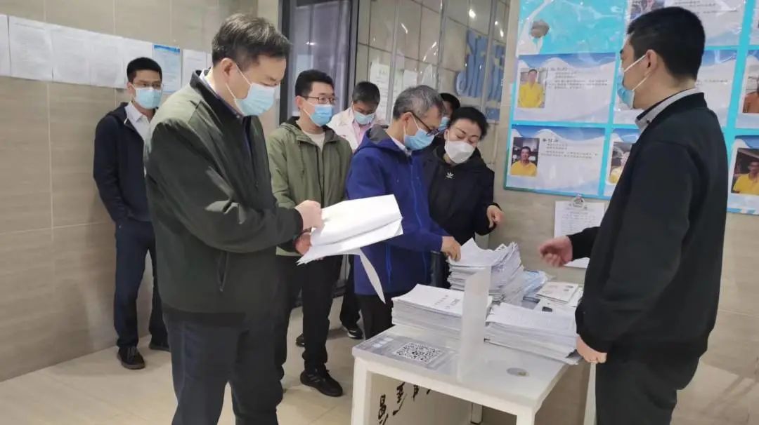 省体育产业集团对场馆运营公司浦口分公司开展五一节前安全生产和疫情防控专项检查